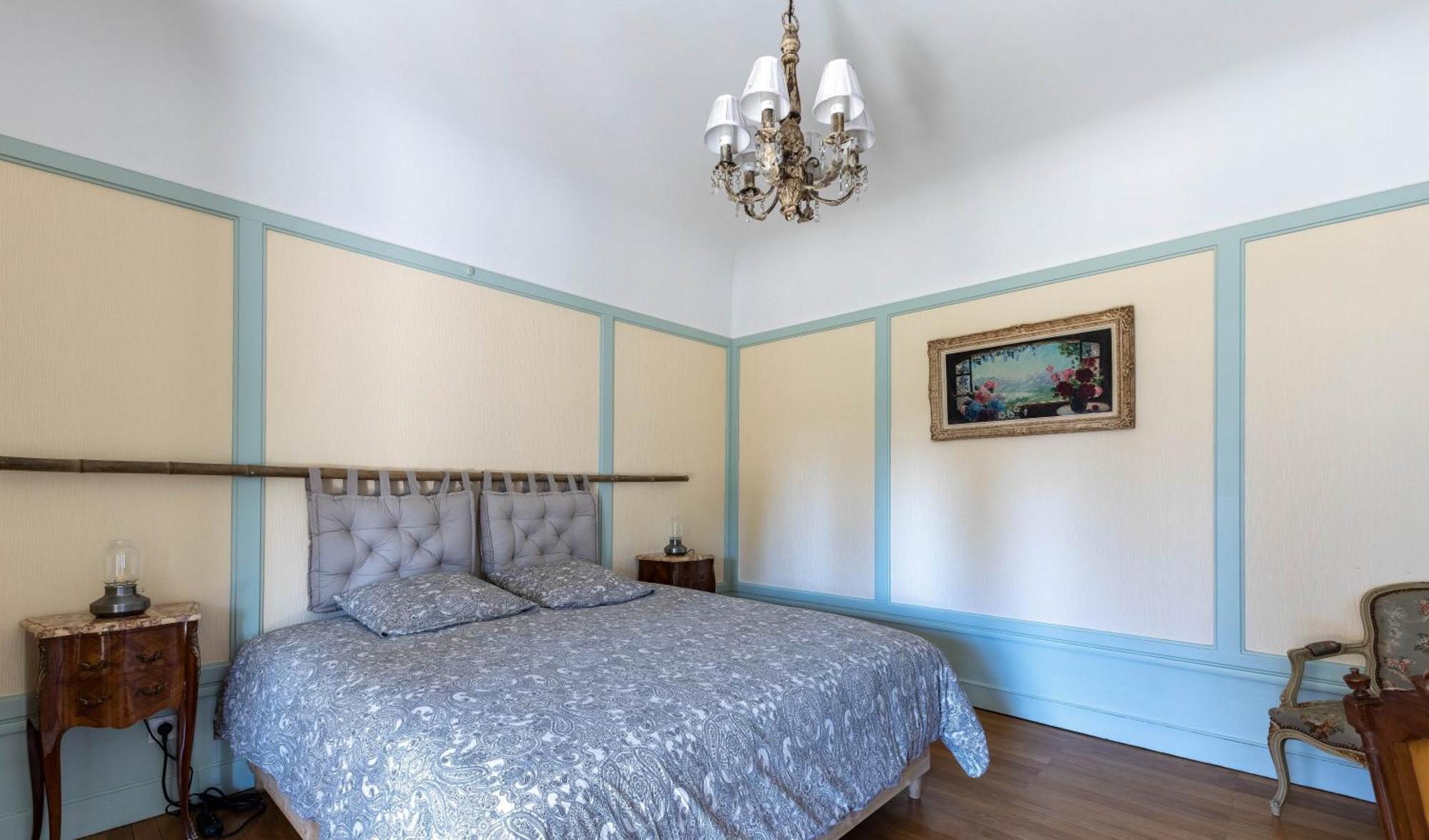 Ma Tranquillite Hotel Courpiere Luaran gambar